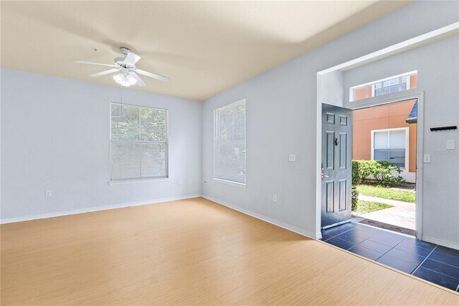 Building Photo - 6017 Westgate Dr