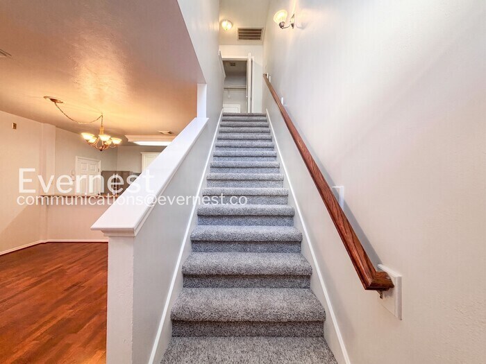 Building Photo - 1625 Oneil St