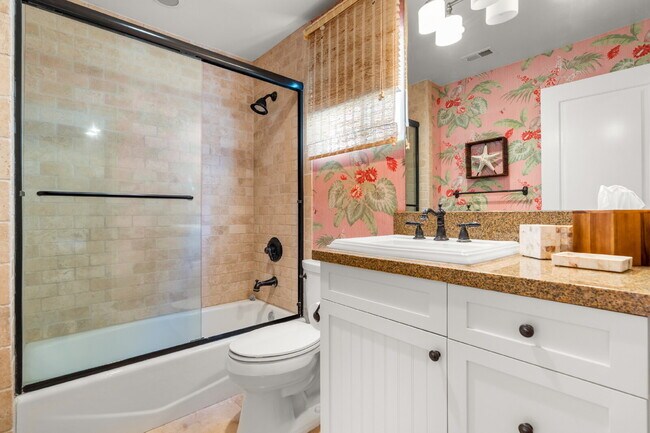 Building Photo - "Coastal Tommy Bahama at 208 East Balboa: Fully Furnished 3-Bed Sanctuary with Rooftop Deck