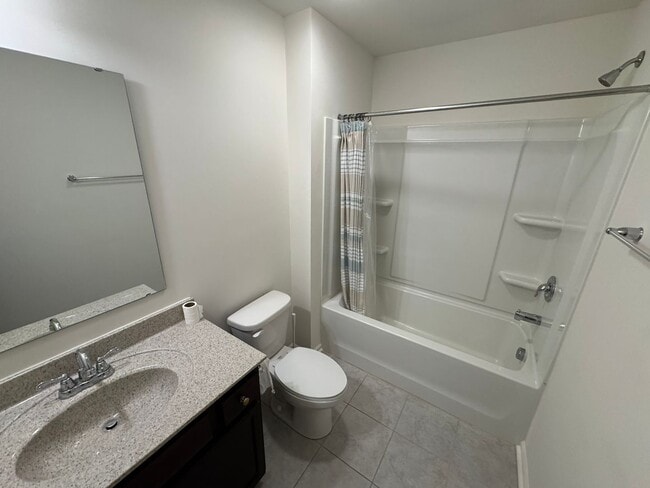 Building Photo - 509 Falls Ln