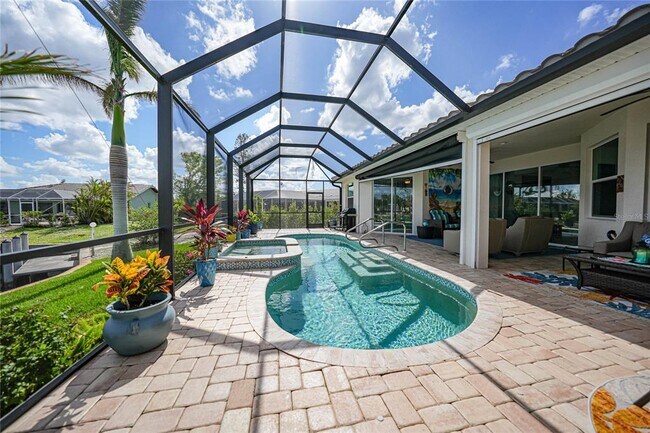 Building Photo - 1010 Mineo Dr