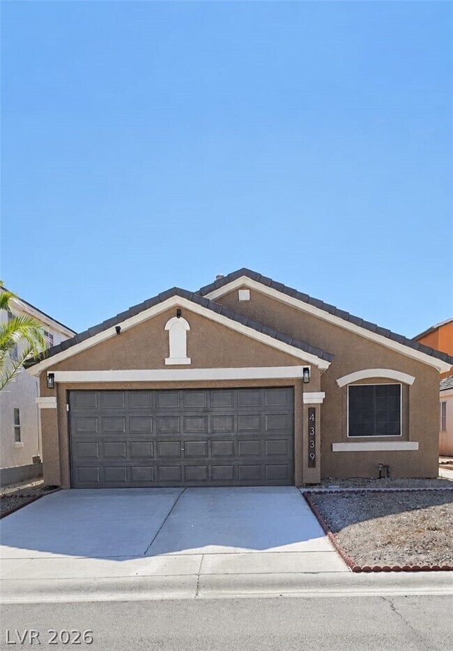 Building Photo - 4339 Coyote Crest Ct