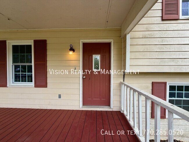 Building Photo - 130 Tyler Ln