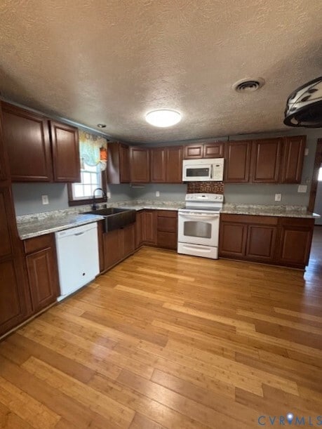 Building Photo - 15902 Gary Ave