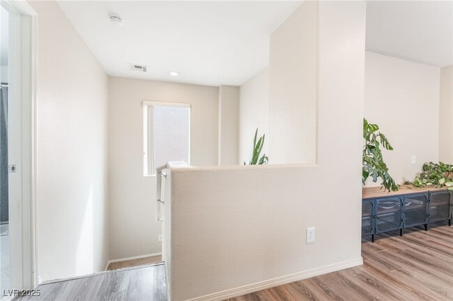 Building Photo - 10516 West Table Lands Court