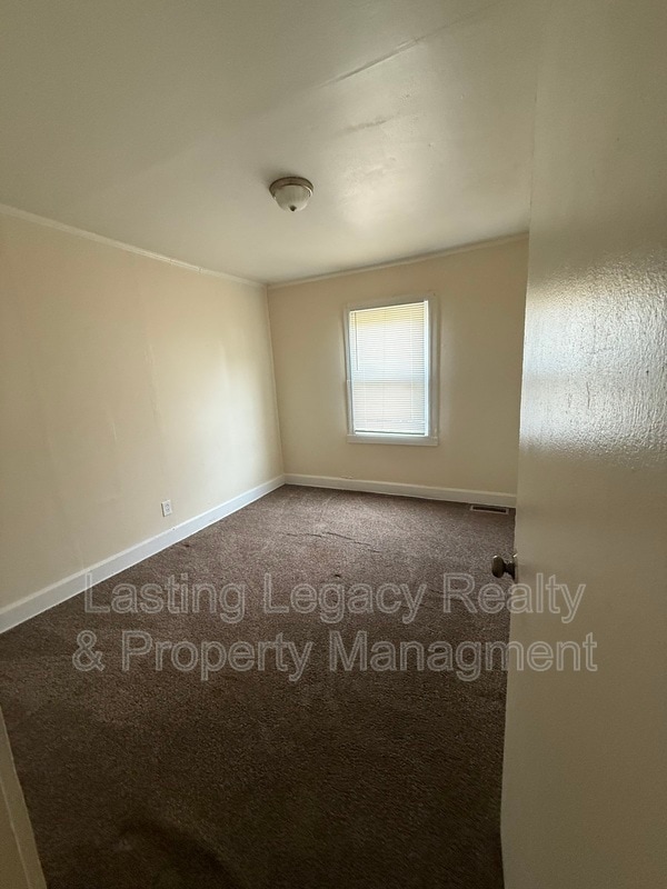 Building Photo - 4620 Miller Rd