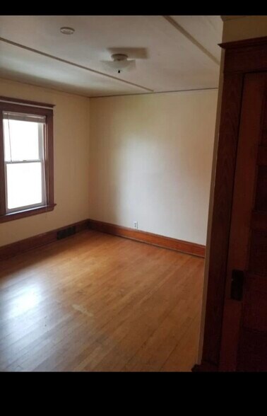 Building Photo - 124 Lighthouse Ct