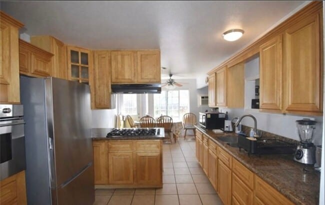 Building Photo - Spacious 3bed/2bath House for Rent in Garden Grove