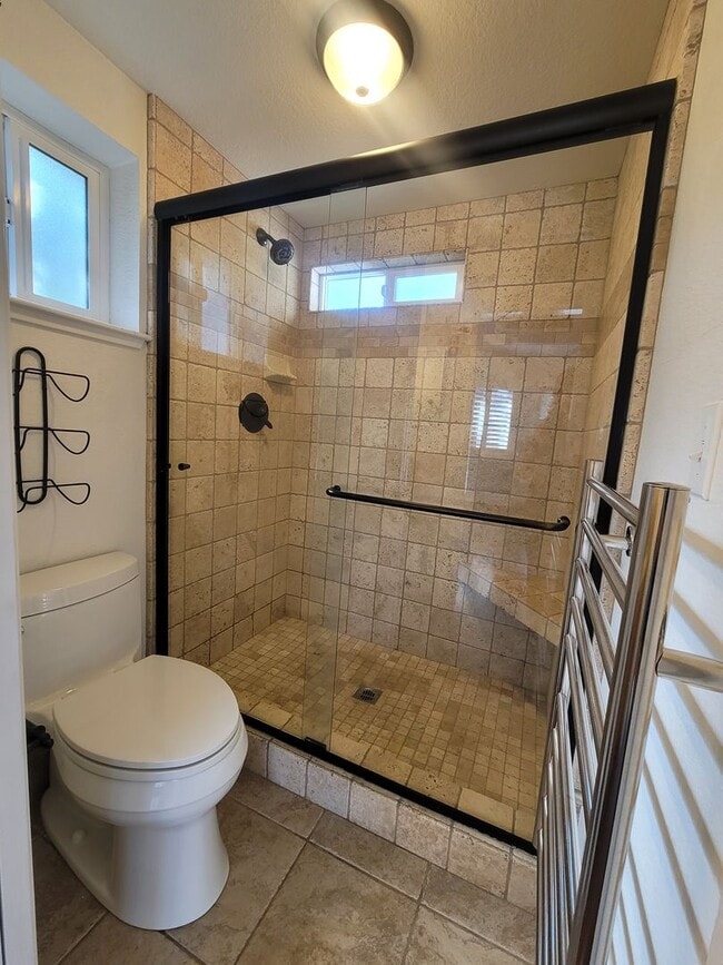 Building Photo - 437 Enslen Park Ct