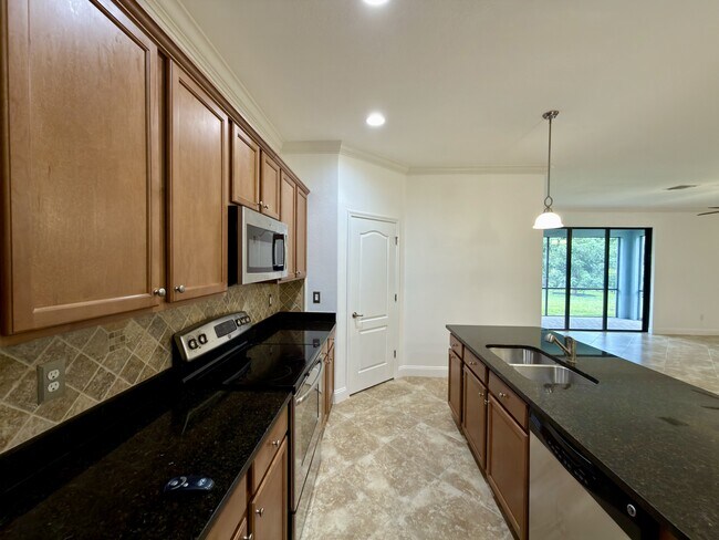 Building Photo - 9368 Via Murano Ct