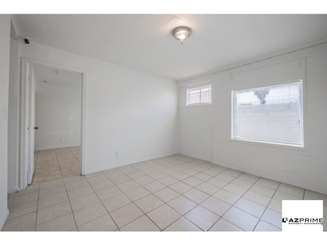 Building Photo - Step into comfort and simplicity with this...
