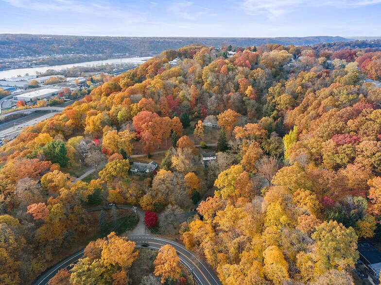 Building Photo - 1 Myrtle Hill Rd