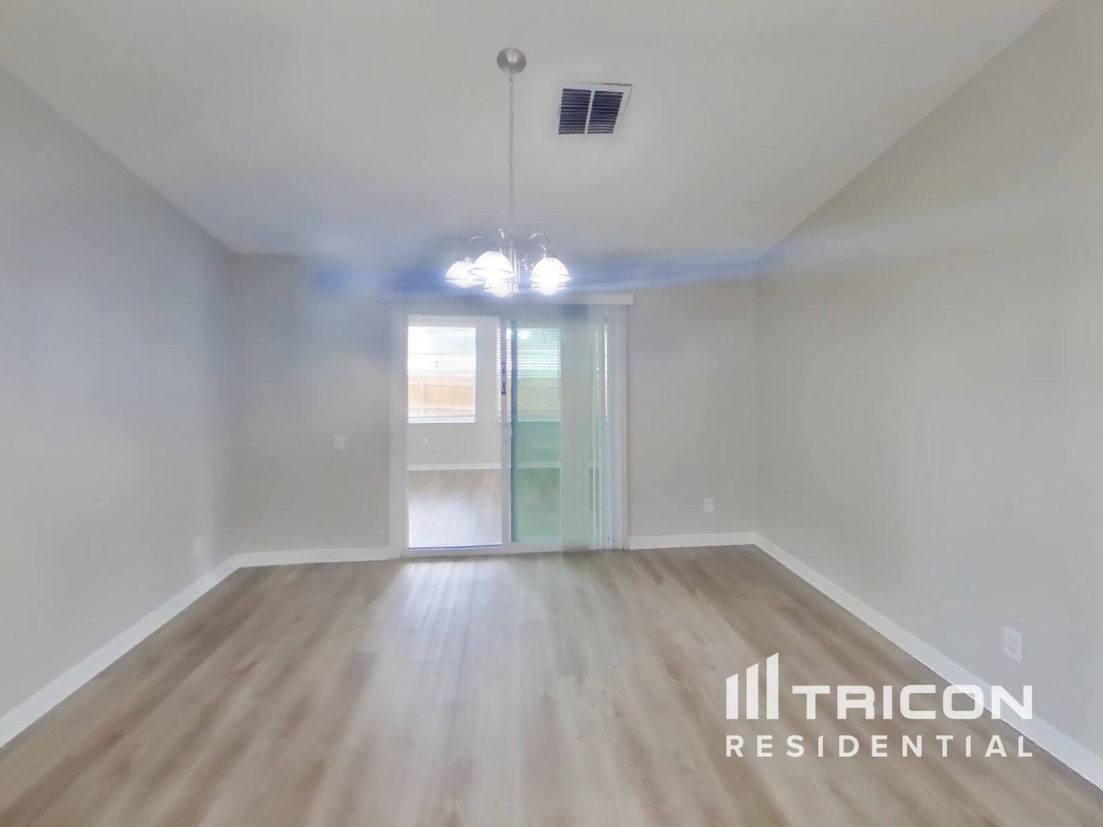 Building Photo - 13410 Maureen Ave