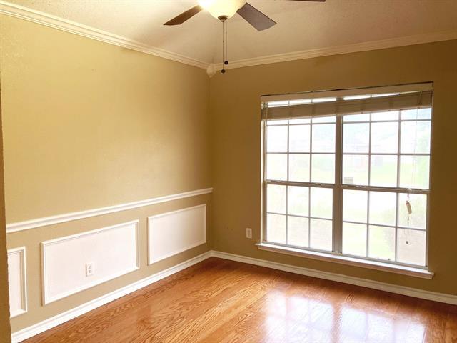 Building Photo - 3711 Blossom Dr