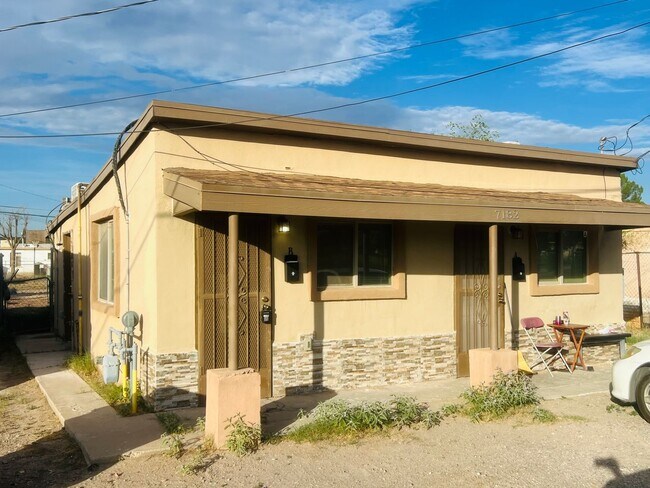 Building Photo - 7182 Ponce Dr