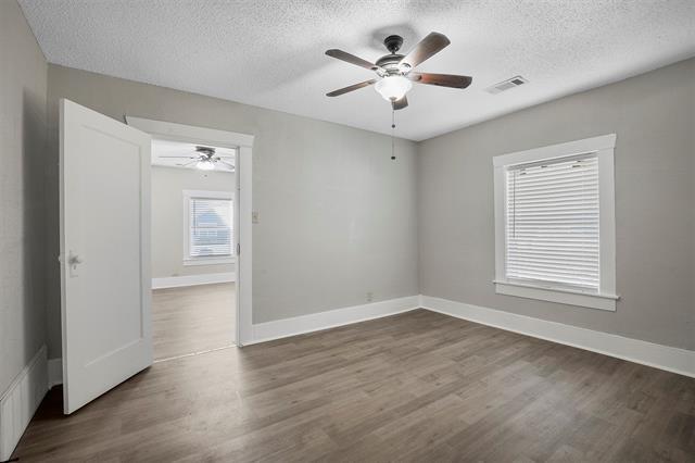 Building Photo - 509 E Heron