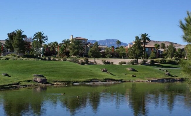 Building Photo - 518 Center Green Dr