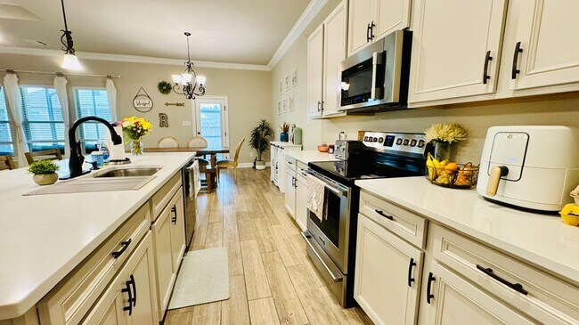 Building Photo - 6947 Osprey Dr