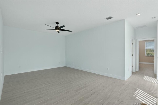 Building Photo - 3487 NW Solange Ct