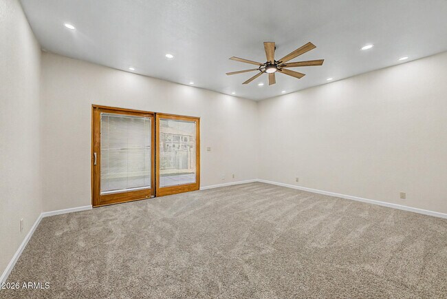 Building Photo - 5812 W Del Lago Cir