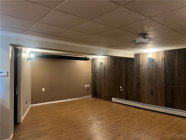 Building Photo - 8451 Henry Clay Blvd