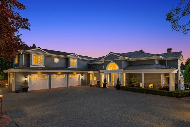 Building Photo - 5bd/5.5ba Yarrow Point Home