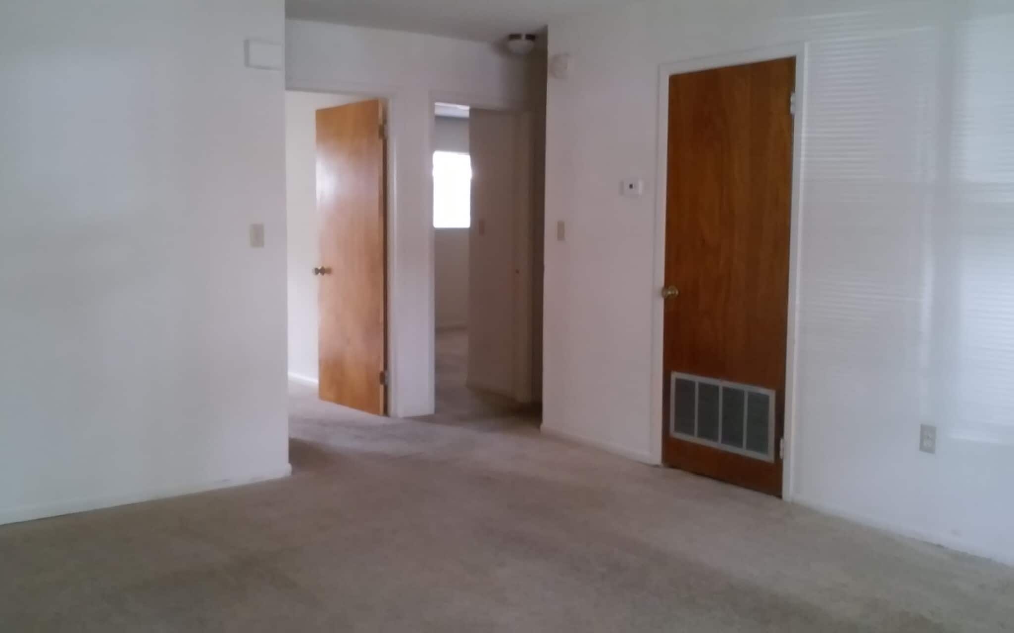 Living room - 52 5th Ave
