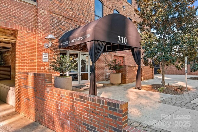 Building Photo - 310 Arlington Ave