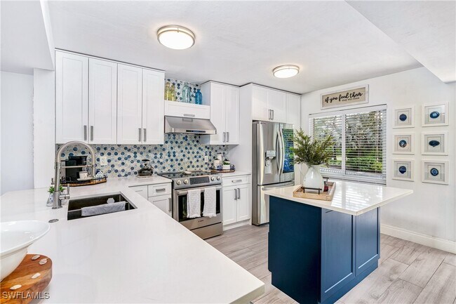 Building Photo - 3001 Sandpiper Bay Cir