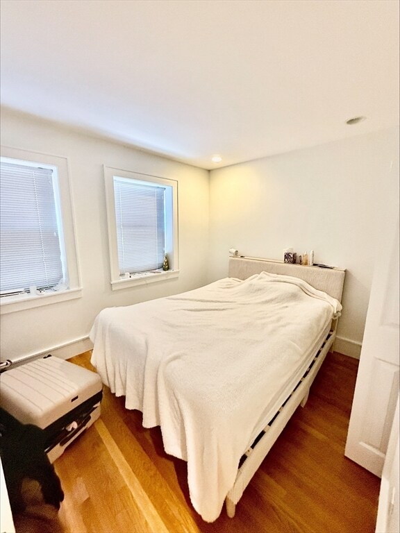 Building Photo - 11 Thacher Ct