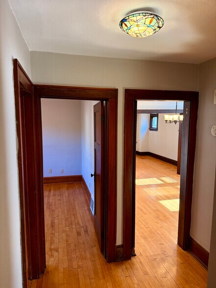 Building Photo - 541 N 62nd St