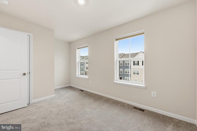 Building Photo - 336 Mineral Springs Rd