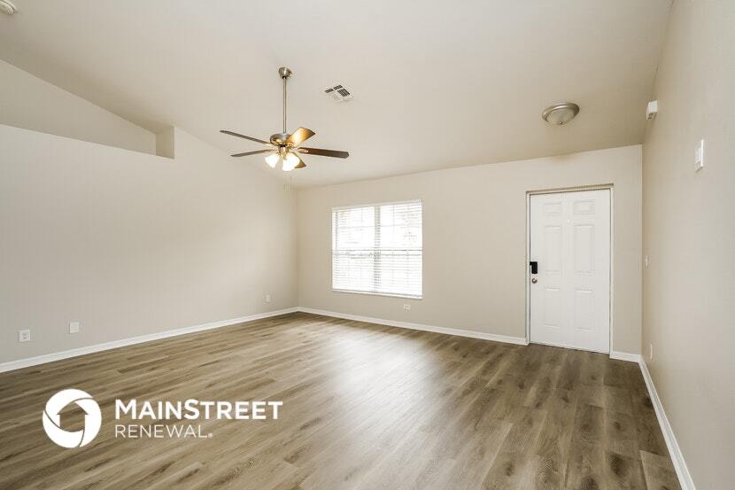 Building Photo - 1154 NW 27th Ave