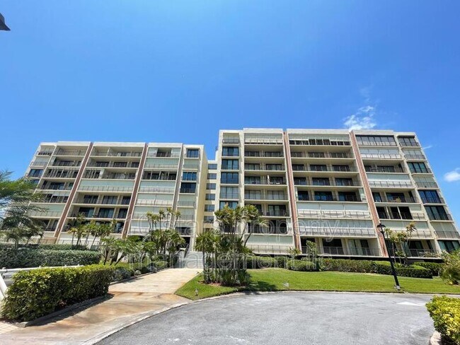 Building Photo - 1400 Gulf Blvd