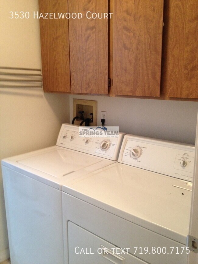 Building Photo - 3530 Hazelwood Ct