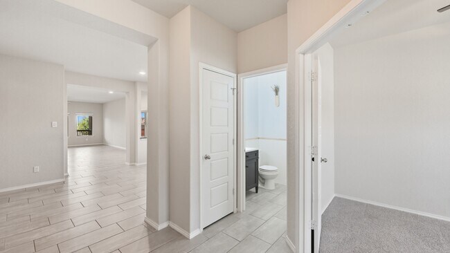 Building Photo - 534 Candor Stone