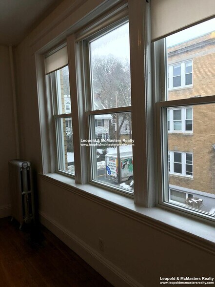 Building Photo - 71 Winchester St