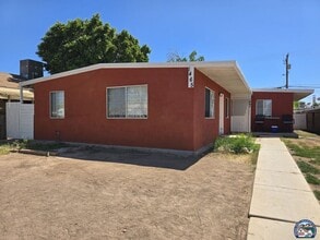 Building Photo - 1465 Hamilton Ave