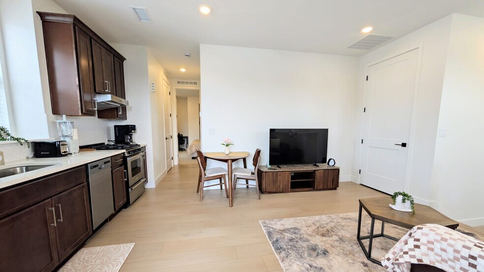 Building Photo - 11269 Vibrato Ln