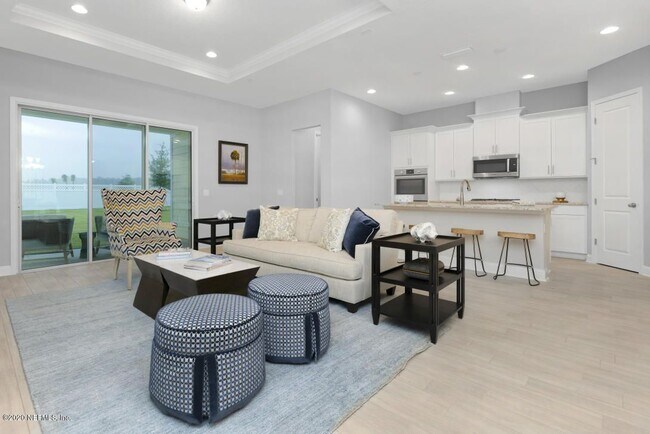 Building Photo - 28 Stansbury Ln