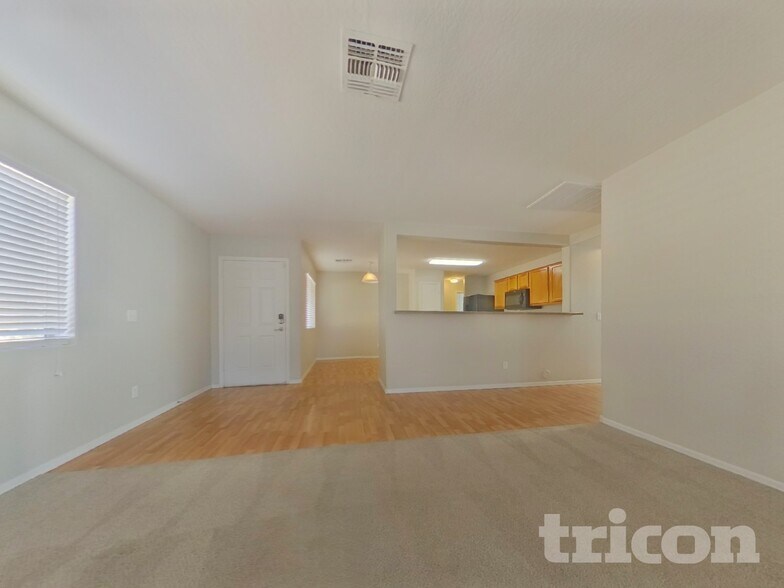 Building Photo - 7448 S Horizon Ct