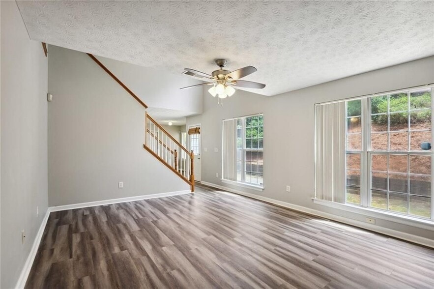 Building Photo - 3673 Willgrove Way
