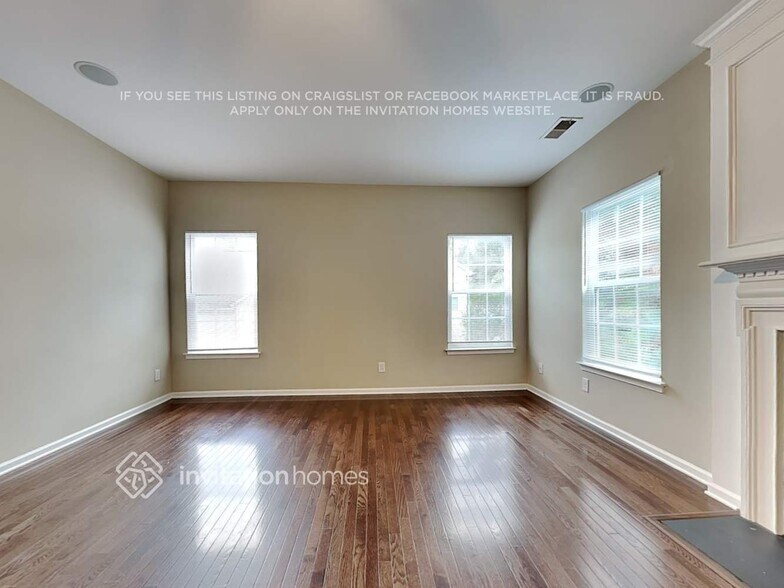 Building Photo - 10716 Drake Hill Dr