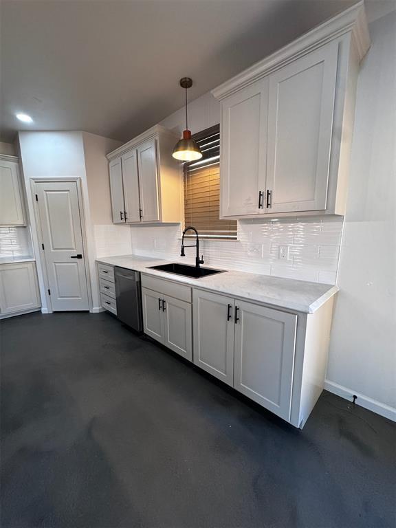 Building Photo - 26218 N 2960 Rd