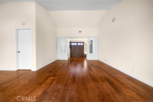 Building Photo - 5500 Vía Dianza