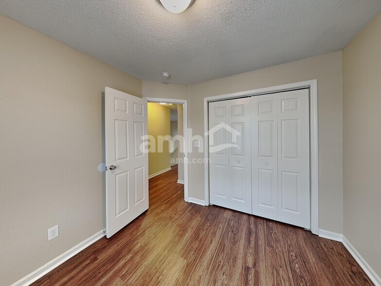 Building Photo - 4708 Whitview Ln