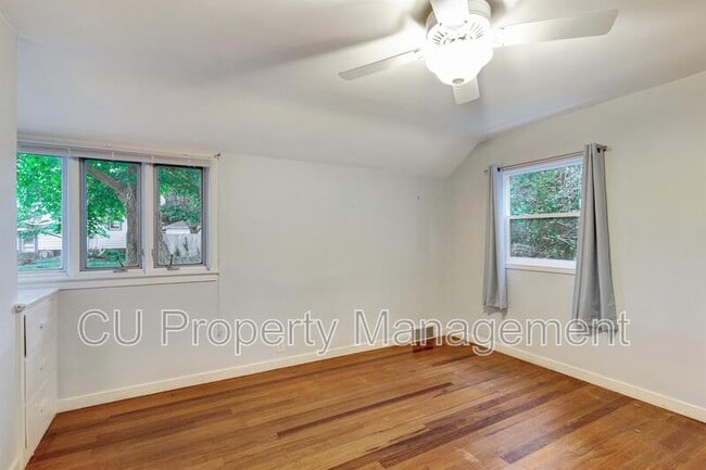 Building Photo - 202 W Indiana Ave