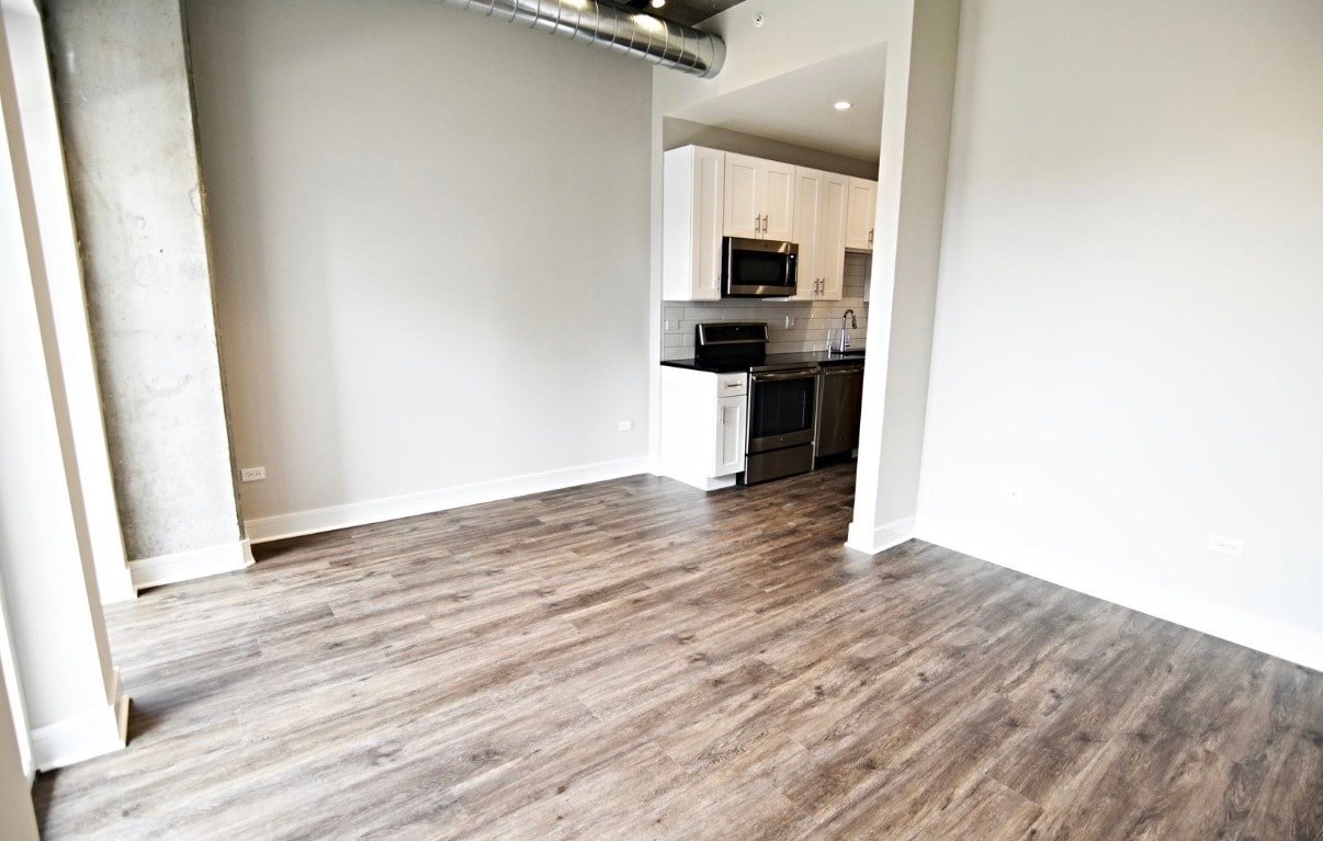 Building Photo - 3804 N Broadway St