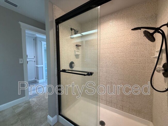 Building Photo - 1351 Aksland Dr