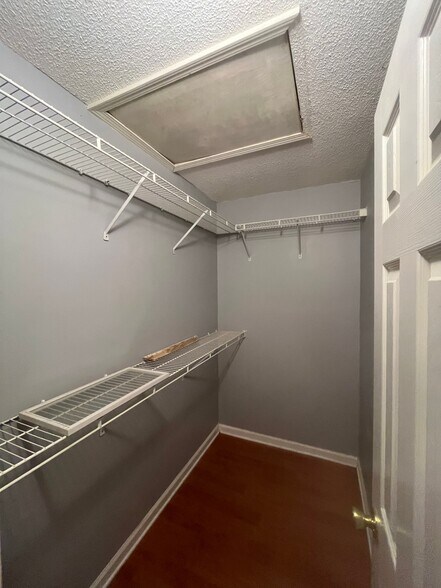 Building Photo - 126 Blueberry Ln